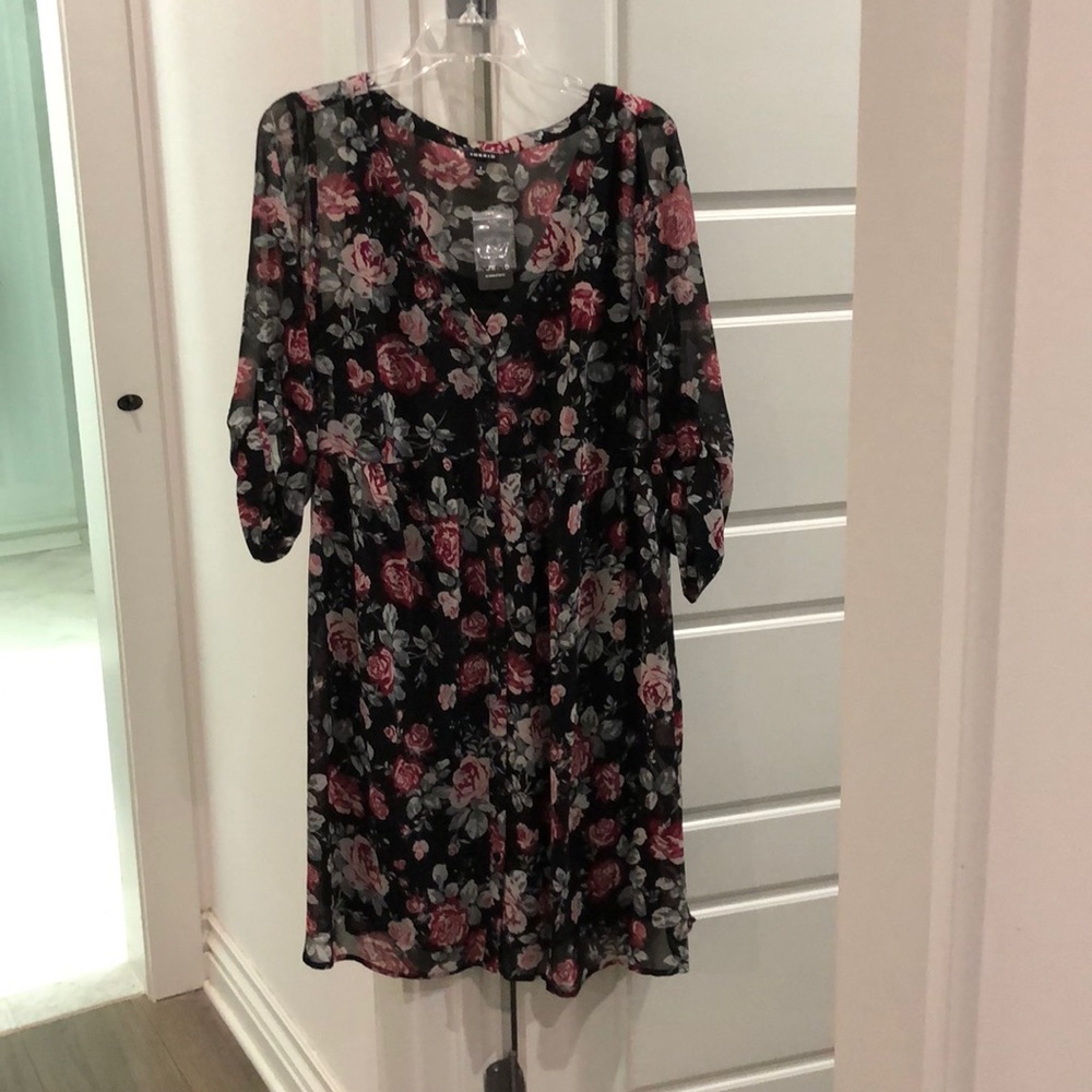 Women’s Torrid brand size 1 black floral dress
